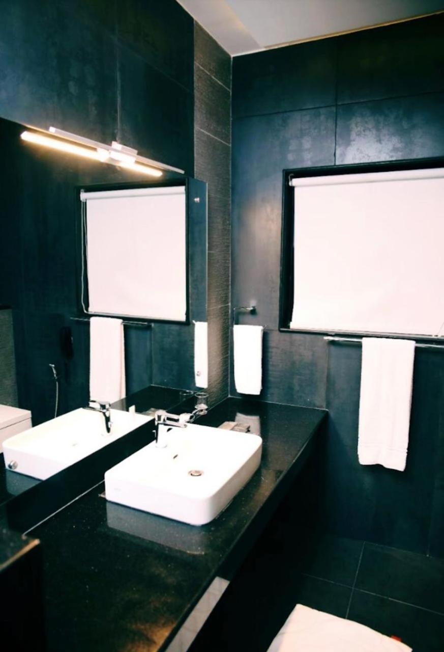 Grand Ittehad Boutique Hotel Lahaur Zewnętrze zdjęcie