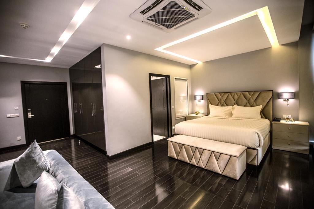 Grand Ittehad Boutique Hotel Lahaur Zewnętrze zdjęcie